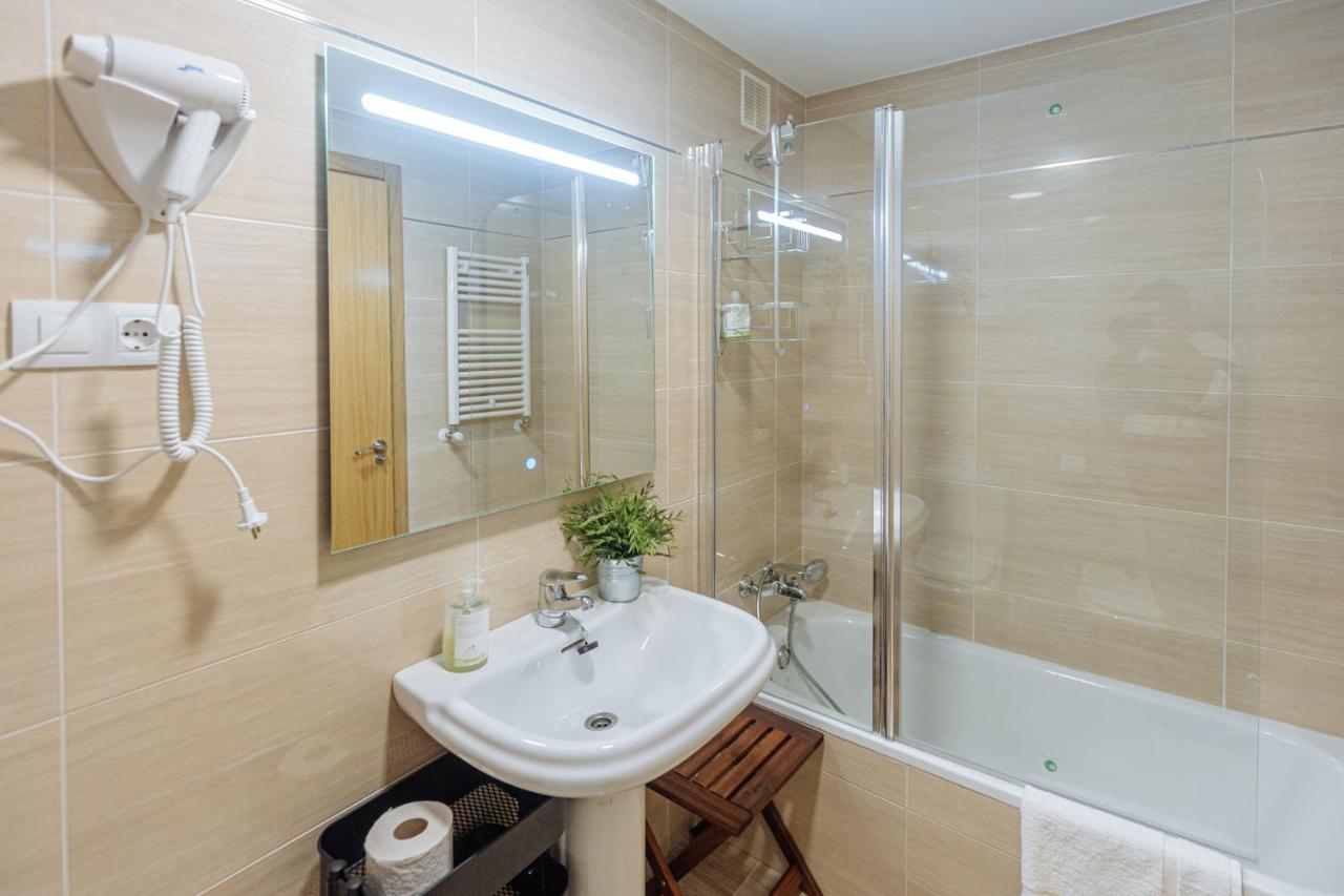 Apartamento Turistico Nanielles Sella Playa - Vut 3050As Рибадеселья Экстерьер фото